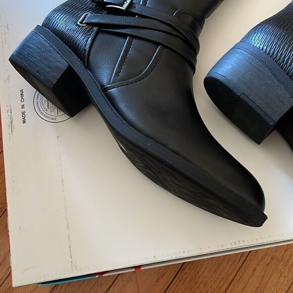 Baretraps Stratford Black Leather Wide Calf Knee-High Riding  Boots - Picture 7 of 12